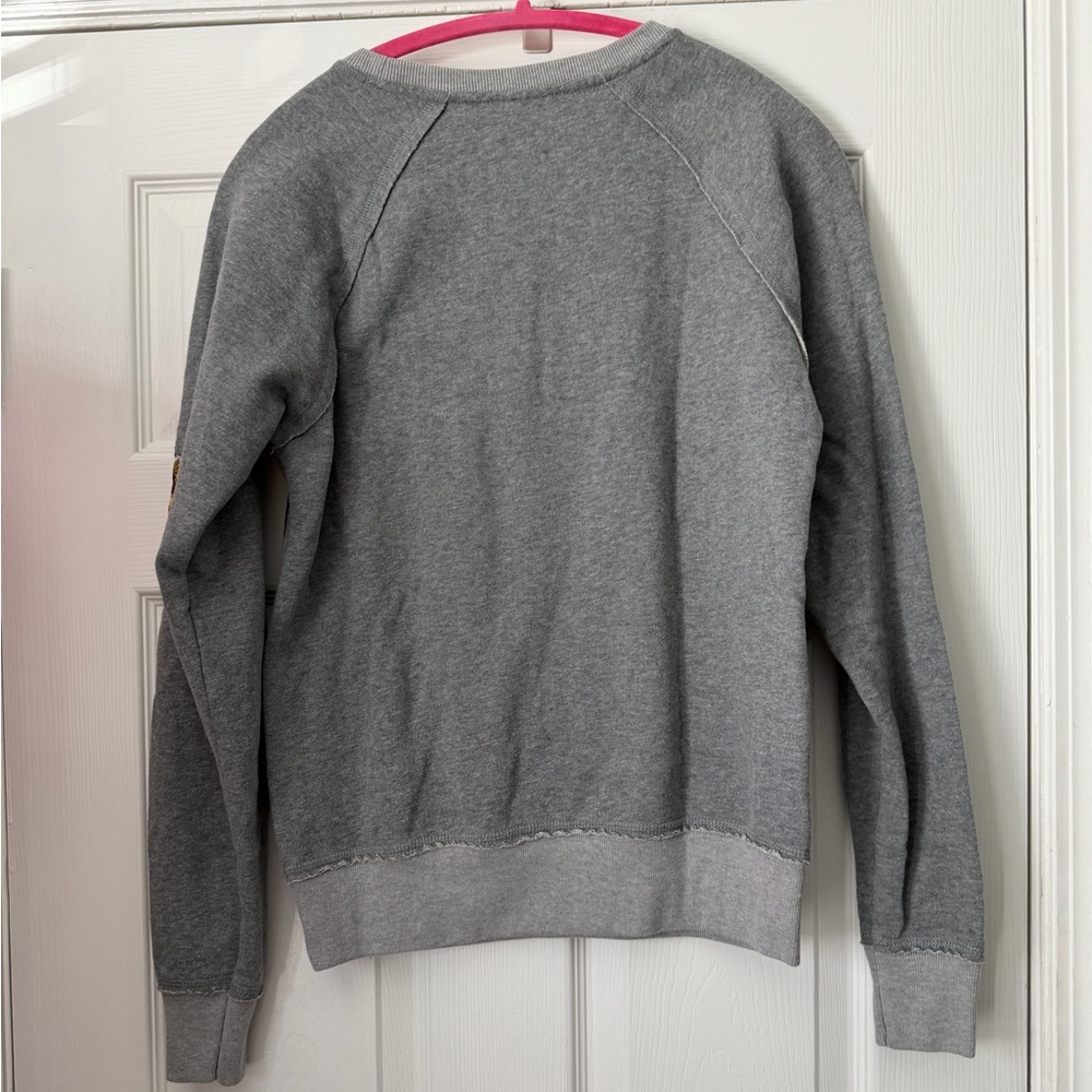 Sweatshirt - Picture 6 of 6